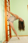 nude flexible contortion girls